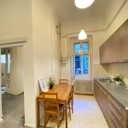 Sziv Apartment - Modern And Comfortable Budapest Eksteriør bilde